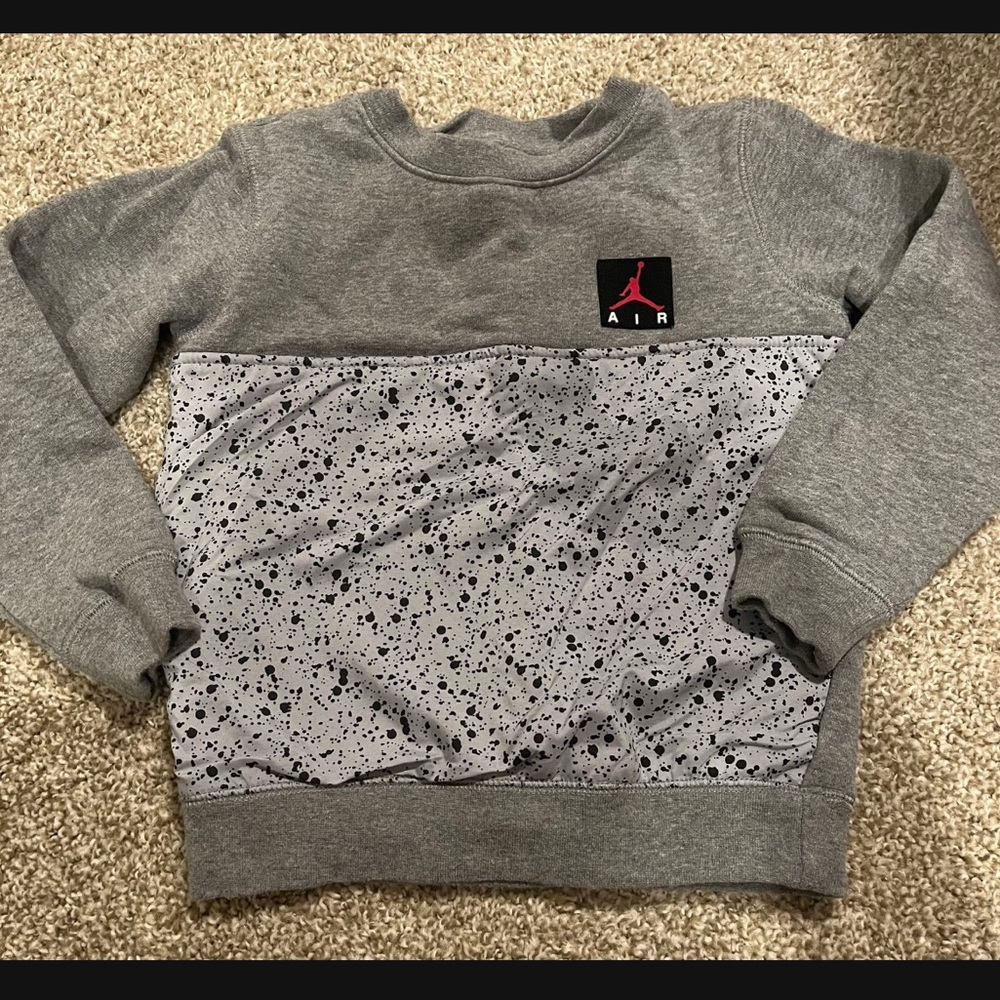 COPY - Jordan sweatshirt 4T